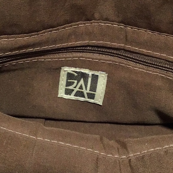 Retro Metallic Shoulder Bag - Picture 7 of 7